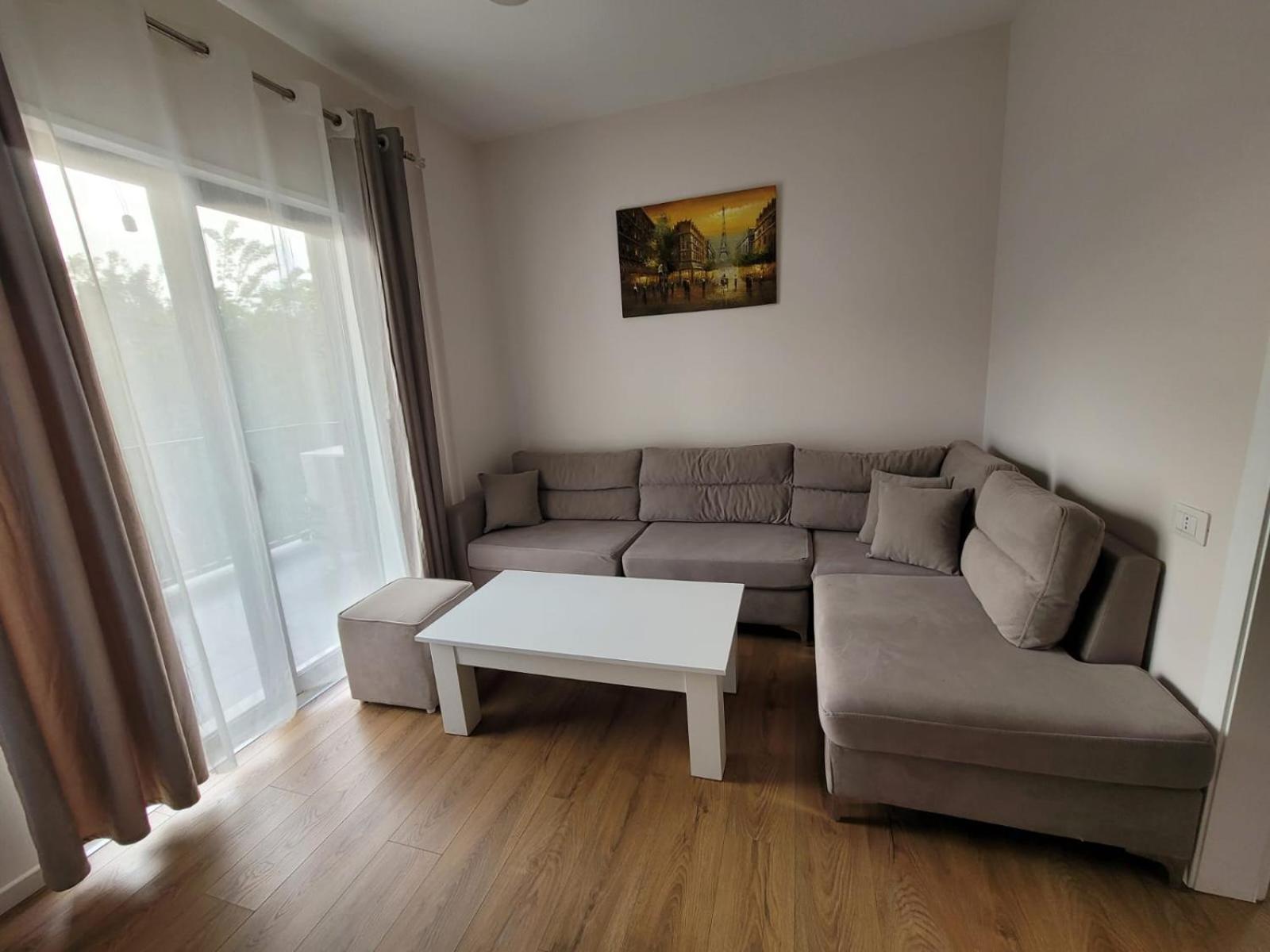 Enes Apartment Tirane Exterior photo